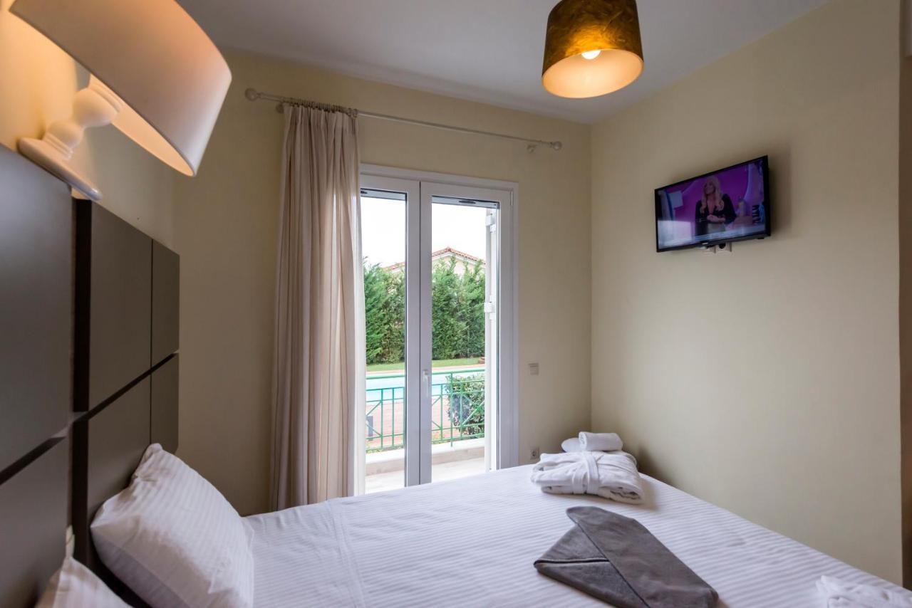 Venus Villa With Private Pool, 2Min To The Beach 피니코운타 외부 사진